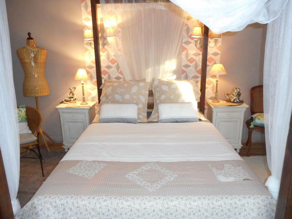 Hotel O Fil De L'O Clairac  Esterno foto